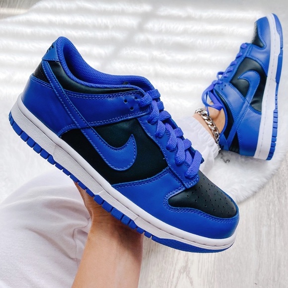 Nike dunk low sneakers - Picture 2 of 2